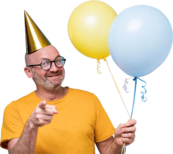 Homme qui fait la fête avec l'aide d'Océanis